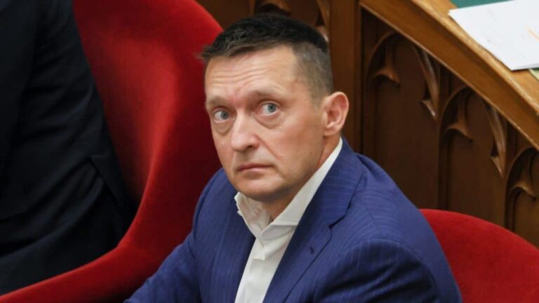 Nagy bátorság egy kismamát ócsárolni!