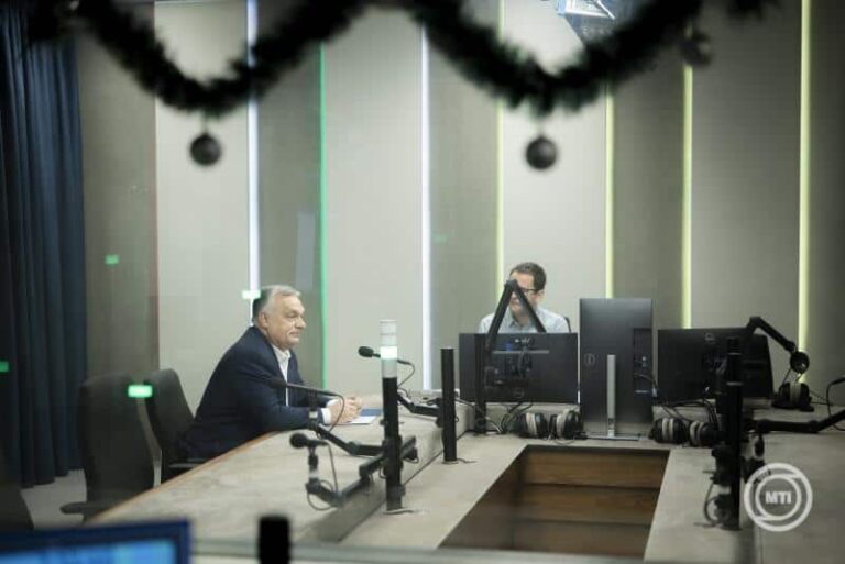 Jobbik: „Aki a hatalomért és pénzért bármire képes, abban sose szabad megbízni”