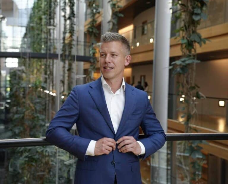 A TISZA Párt átláthatóan és állami támogatás nélkül működik – ezt hangsúlyozta Magyar Péter