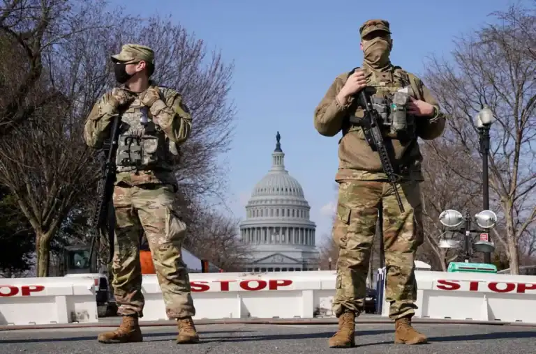 Az amerikai kormányzat megvonja a Harvard Egyetem jogát a külföldi diákok fogadására részben „terroristapártoló” tevékenység miatt