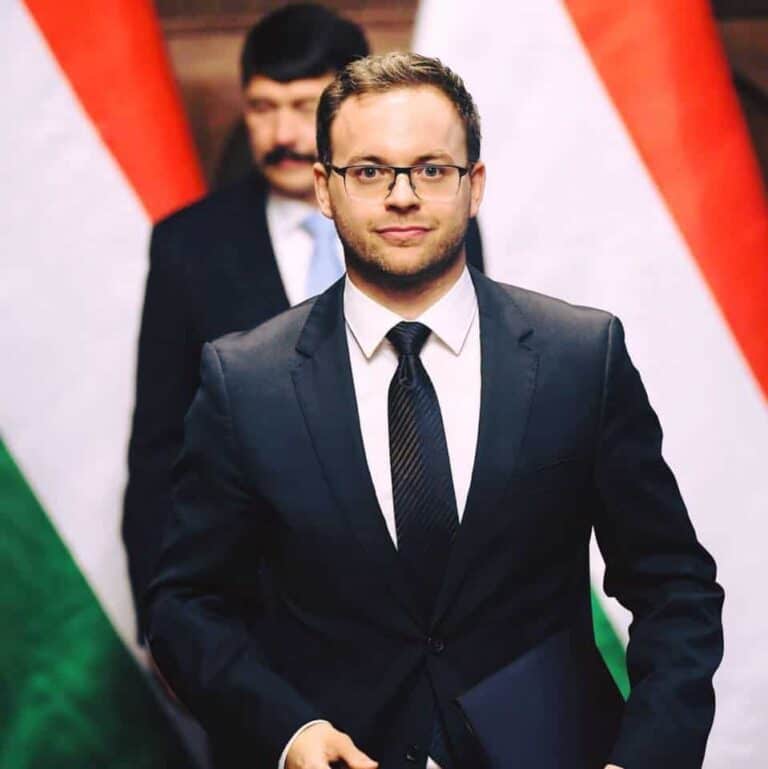 a Tiszának minden fontos – hatalom, pénz, Ukrajna –, csak a magyarok érdeke nem