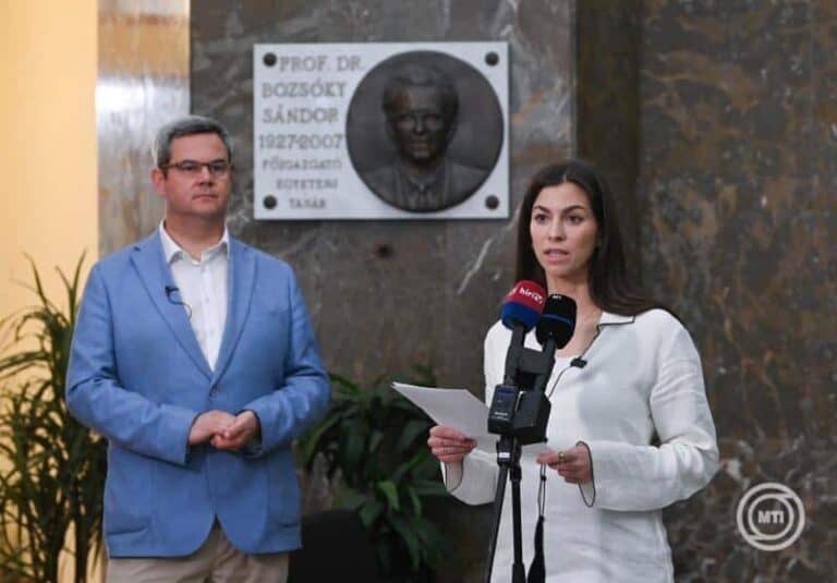 politikai alapon blokkolják a kórházfelújítások forrásait