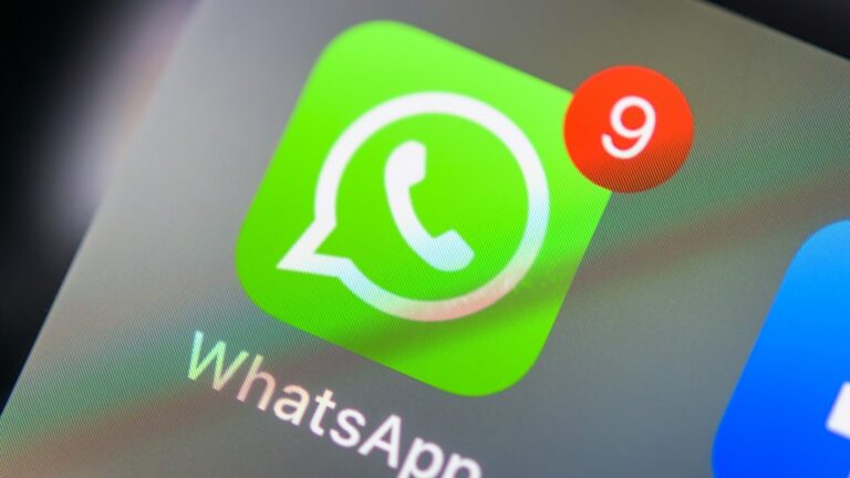A WhatsApp törölt 6,8 millió fiókot világszerte – komoly ok áll a háttérben