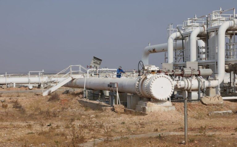 Amerikai fordulat a globális energiapiacon: a Lukoil olajvállalat külföldi érdekeltségei új kézbe kerülhetnek