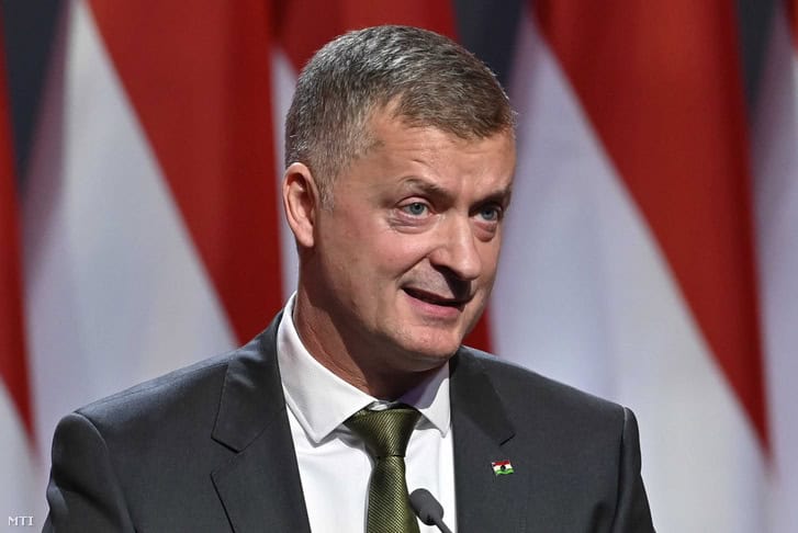 Kubatov Gábor úgy hamisította meg az NVI oldalát, mintha a tiszás jelöltet győzte volna le a fideszes