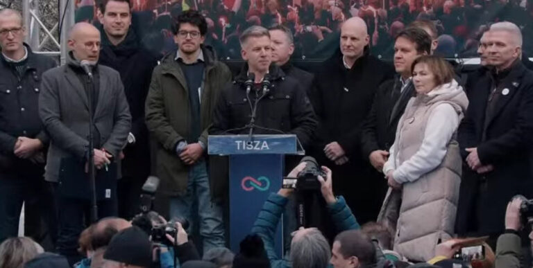 Magyar Péter: Aki ráindul a Tiszára, Orbán Viktort akarja hatalomban tartani