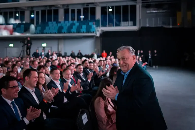 László Róbert: Régi tévhit, hogy a külhoni magyarok mind fideszesek lennének