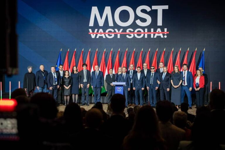 Medián: biztos kétharmados Tisza-győzelem jöhet