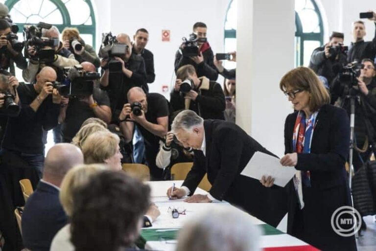 37,98 százalék a részvételi arány tizenegy óráig: történelmi rekord felé tart a választás